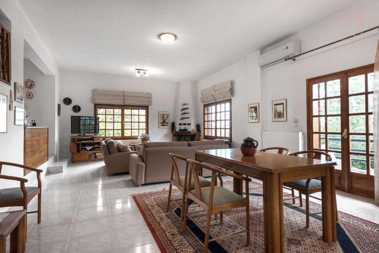 Classico, Nilie Hospitality Mgmt Foustani エクステリア 写真